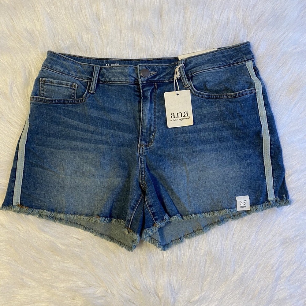 a.n.a Jean Shorts Womens Size 14 Blue Denim Mid-Rise‎ Shortie Short